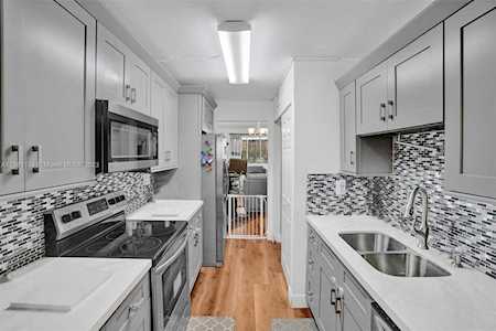 7401 NW 16th St #503 Plantation, FL 33313