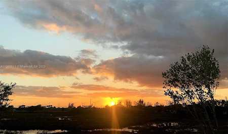 12256 NW 36th Pl Sunrise, FL 33323