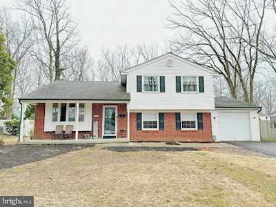913 Plymouth Place Blackwood, NJ 08012