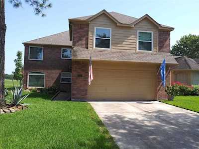 4762 Oakmont Ct League City, TX 77573