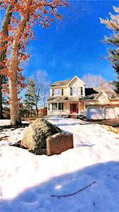 6 Evergreen Ct Coventry, RI 02816