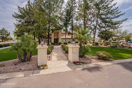 2165 E Caroline Lane Tempe, AZ 85284