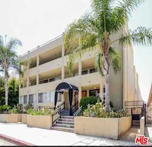 5339 Newcastle Ave Encino, CA 91316