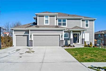 19714 W 197th Ct Spring Hill, KS 66083