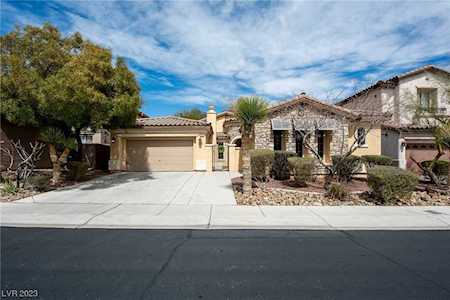 8234 Cupertino Heights Way Las Vegas, NV 89178