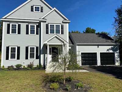 98 Hill St Northbridge, MA 01588