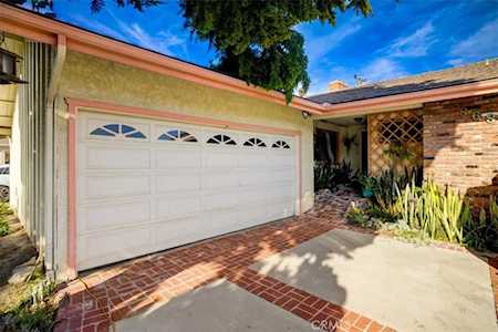 868 Roxanne Ave Long Beach, CA 90815
