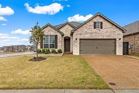 221 Lexington Avenue Melissa, TX 75454