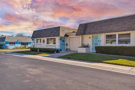 8477 Deauville N Pinellas Park, FL 33781