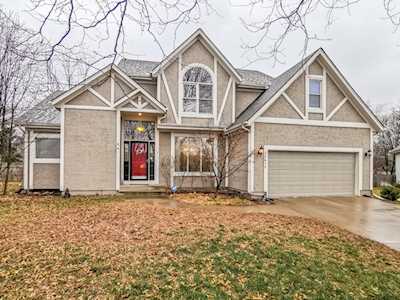 12618 Westgate St Overland Park, KS 66213