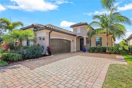 28086 Edenderry Ct Bonita Springs, FL 34135