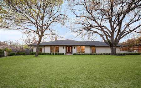 13841 Sprucewood Drive Dallas, TX 75240