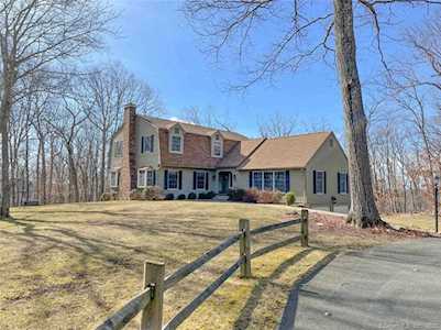 214 Scatacook Lane Southbury, CT 06488