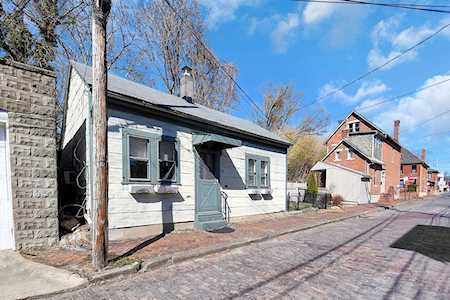 40 E Hoster Street Columbus, OH 43215