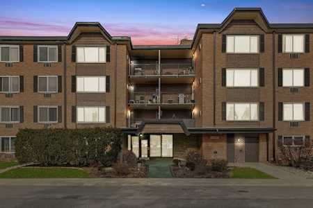 1206 S New Wilke Rd #106 Arlington Heights, IL 60005