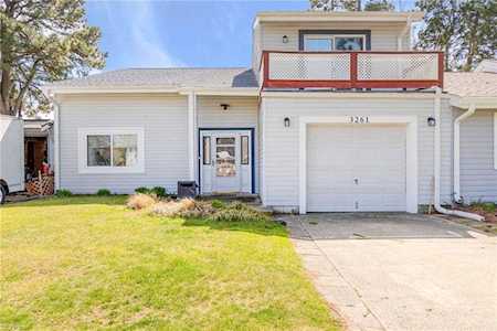 3261 Sugar Creek Dr Virginia Beach, VA 23452