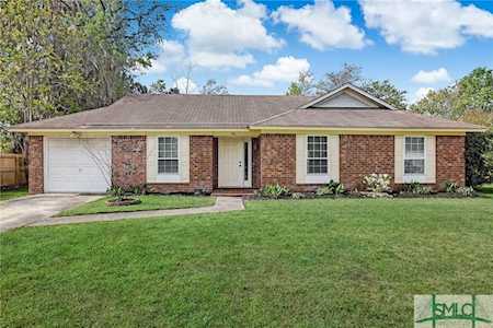 40 E Whippoorwill Ln Richmond Hill, GA 31324