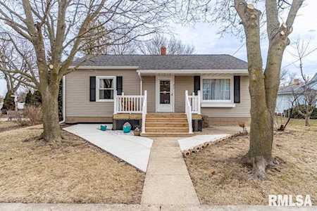 210 N Tazewell St Metamora, IL 61548