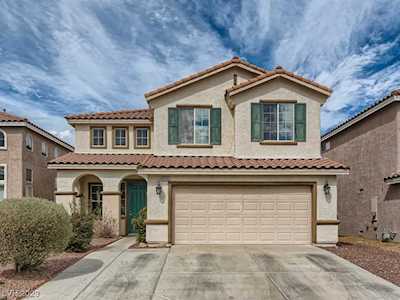 9766 Gentle Spirit Dr Las Vegas, NV 89148