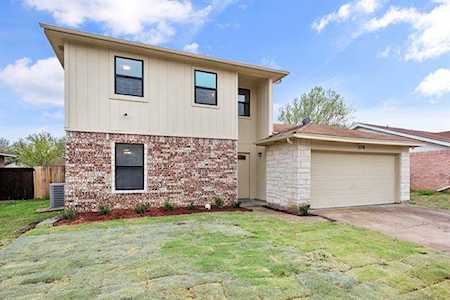 230 Myrtle Drive Arlington, TX 76018