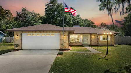 2106 Linda Ln Lutz, FL 33558
