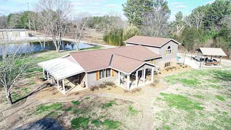 2004 Old Tullahoma Hwy Manchester, TN 37355
