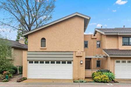4451 Via Amable San Diego, CA 92122
