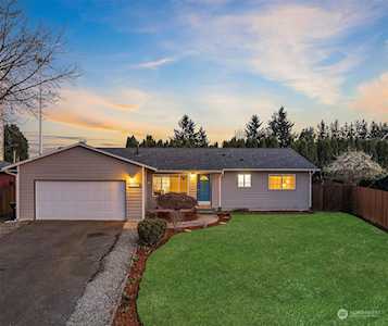 11215 SE 235th Place Kent, WA 98031