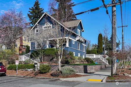 3002 NW 68th St Seattle, WA 98117