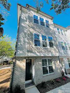 4221 Lomax View Way Charlotte, NC 28211