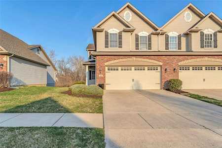 133 Carnoustie Ct St Charles, MO 63301