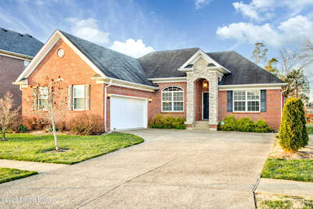 1303 Bostwick Ln Louisville, KY 40245