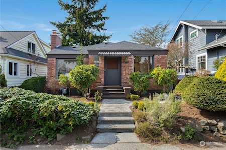 7549 19th Ave NW Seattle, WA 98117