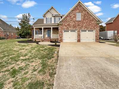 3020 Shady Glen Cir Murfreesboro, TN 37128