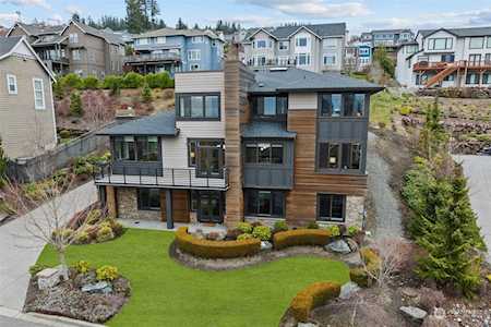6982 168th Ave SE Bellevue, WA 98006