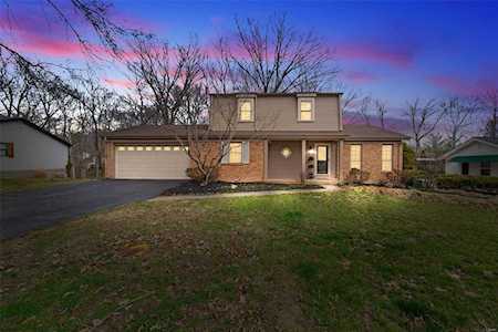 14655 Los Padres Ct Chesterfield, MO 63017