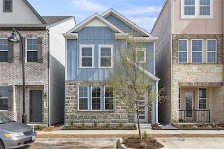 4552 Ward Street North Richland Hills, TX 76180