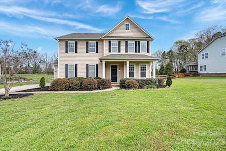 2136 Darian Way Waxhaw, NC 28173