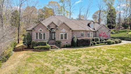 244 Quiet Waters Rd Belmont, NC 28012