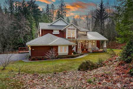 24015 Paradise Lake Rd Woodinville, WA 98077