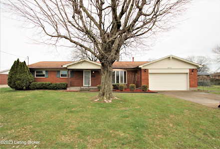 8611 Seaforth Dr Louisville, KY 40258