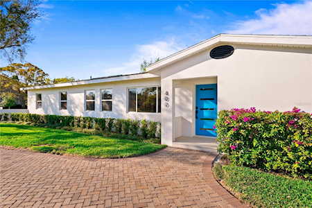 400 Rafael Blvd NE St. Petersburg, FL 33704