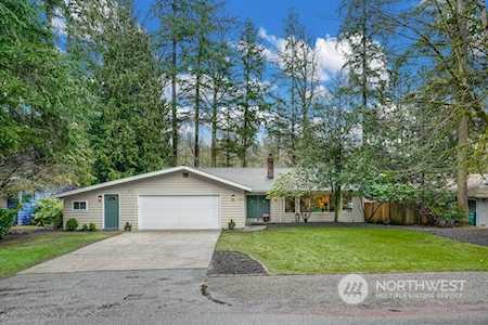16536 191st Place NE Woodinville, WA 98072