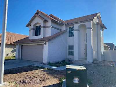 3308 Sturbridge Circle Las Vegas, NV 89129