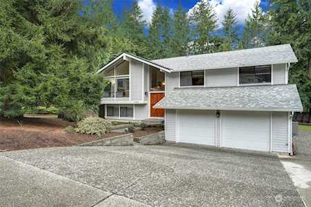 10807 166th Place NE Redmond, WA 98052