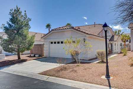 10023 Oak Creek Canyon Ave Las Vegas, NV 89147