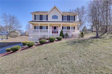 7 Kerilee Court Pine Bush, NY 12566