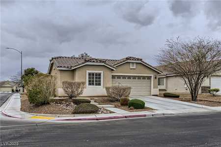 5911 Sierra Medina Las Vegas, NV 89139