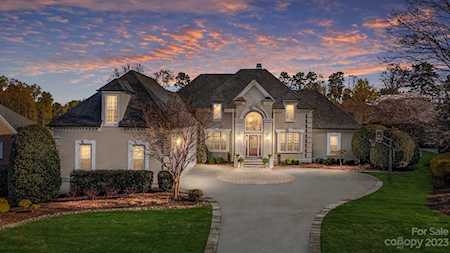19216 Peninsula Shores Dr Cornelius, NC 28031