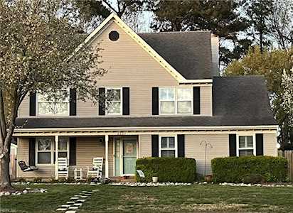 2337 Esplanade Dr Virginia Beach, VA 23456